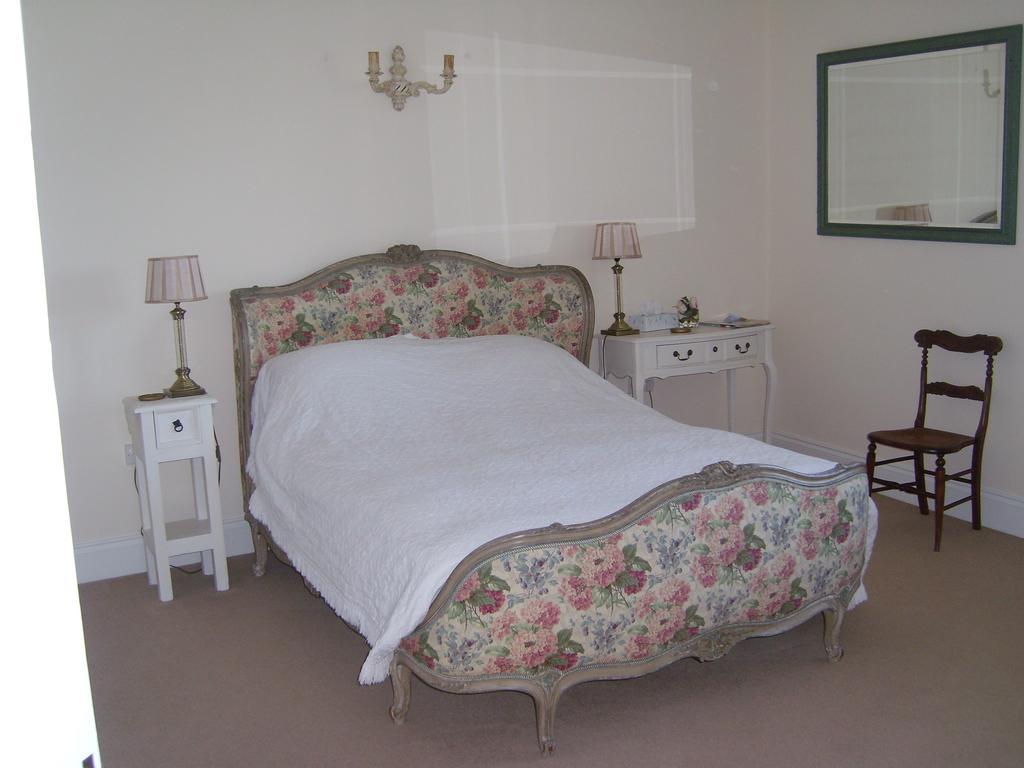 The Hall Farm Bed And Breakfast Tilbrook Quarto foto